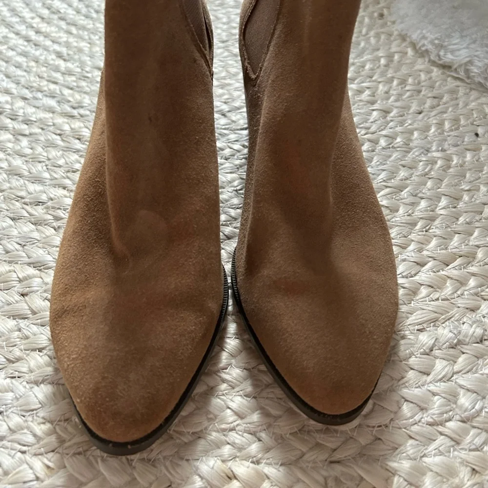 Anne Klein booties boots women’s suede leather upper ankle heel 8 beige tan li - Picture 5 of 10